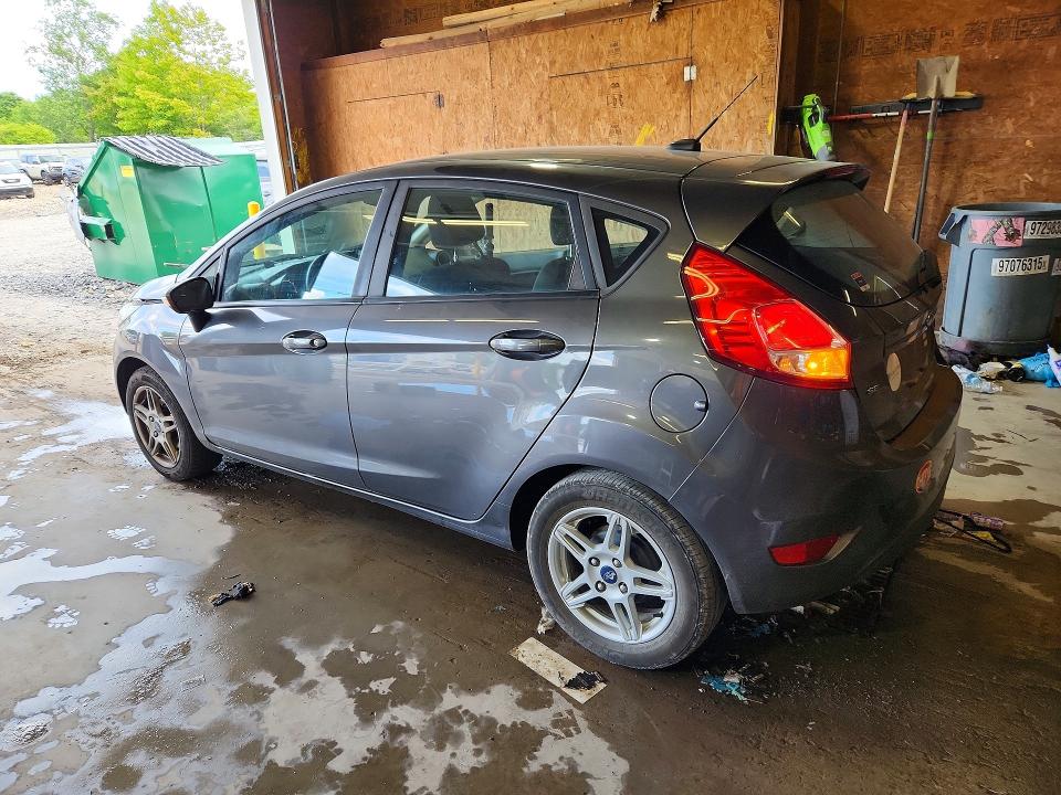 55992426 :رقم المزاد ، 3FADP4EJ4JM111113 vin ، 2018 Ford Fiesta مزاد بيع