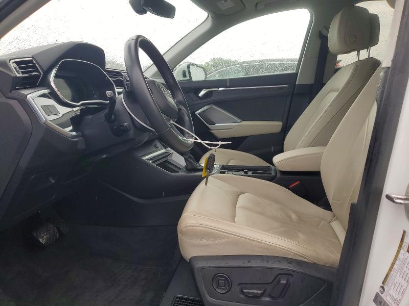 56306786 :رقم المزاد ، WA1EECF30N1138594 vin ، 2022 Audi Q3 مزاد بيع