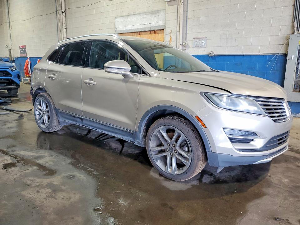 54418586 :رقم المزاد ، 5LMCJ2A91FUJ21861 vin ، 2015 Lincoln Mkc مزاد بيع
