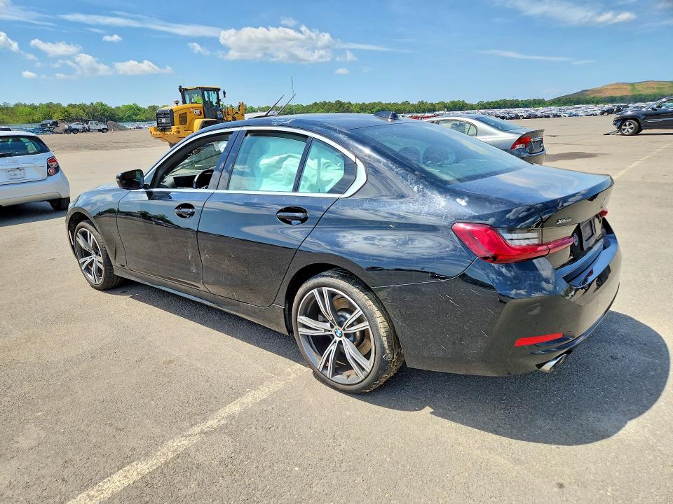 56665606 :رقم المزاد ، 3MW89FF01R8E03813 vin ، 2024 Bmw 330xi مزاد بيع