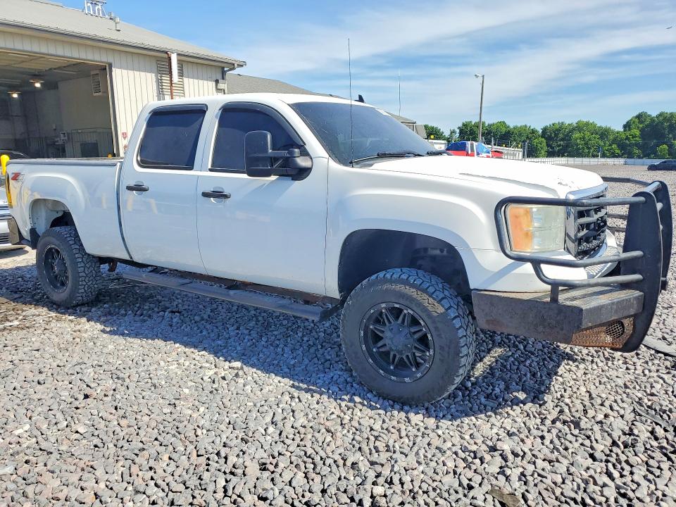 55623176 :رقم المزاد ، 1GTHK53629F152107 vin ، 2009 Gmc Sierra مزاد بيع