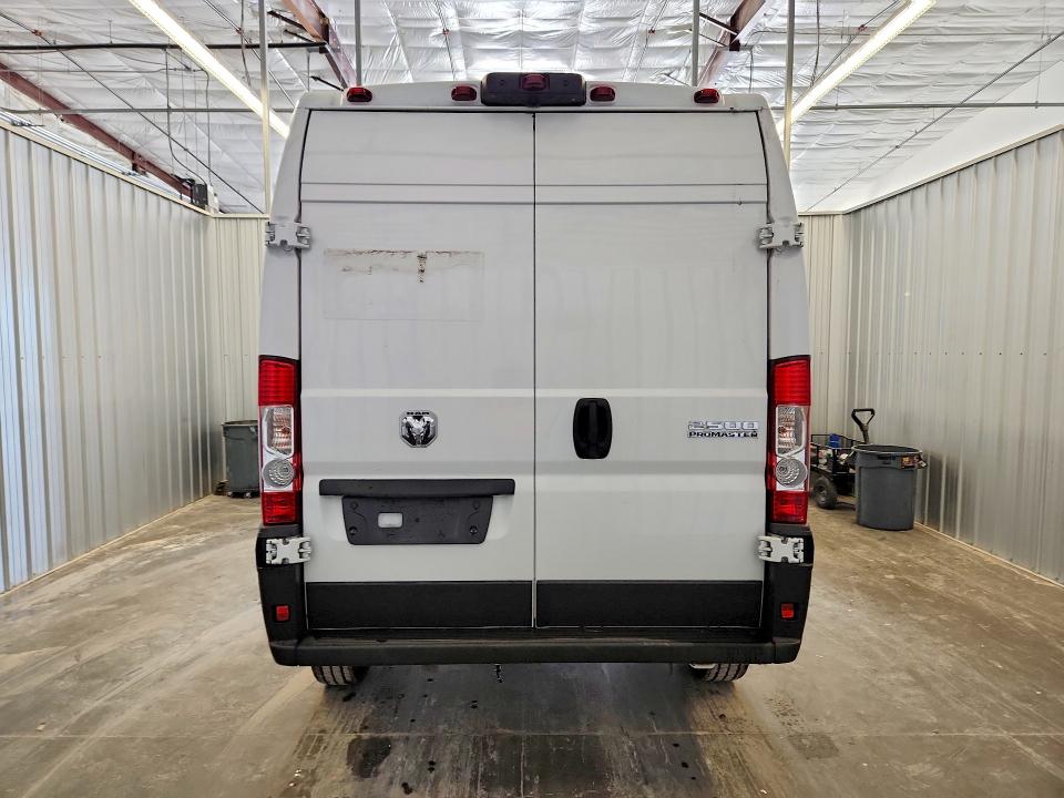 57202606 :رقم المزاد ، 3C6LRVDG3TE151926 vin ، 2026 Ram Promaster 2500 مزاد بيع