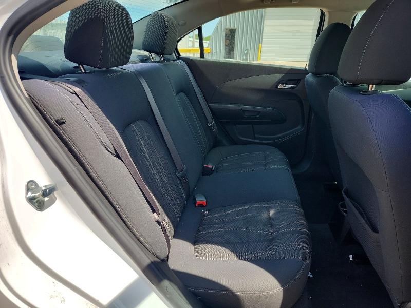 58028606 :رقم المزاد ، 1G1JD5SHXH4116814 vin ، 2017 Chevrolet Sonic مزاد بيع