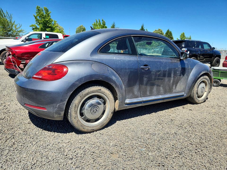56818036 :رقم المزاد ، 3VWJP7AT5CM614980 vin ، 2012 Volkswagen Beetle مزاد بيع