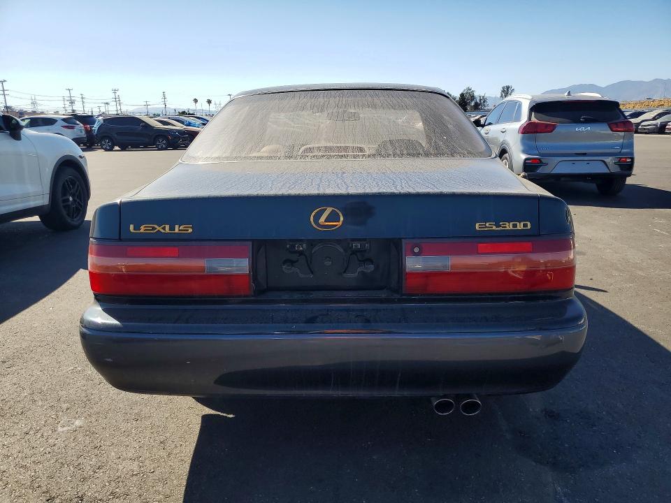 Продажа на аукционе авто 1995 Lexus Es, vin: JT8GK13TXS0127280, номер лота: 57627336