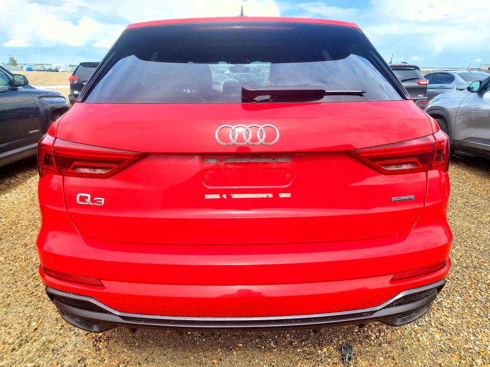 Продажа на аукционе авто 2021 Audi Q3, vin: WA1FECF35M1081781, номер лота: 57491426