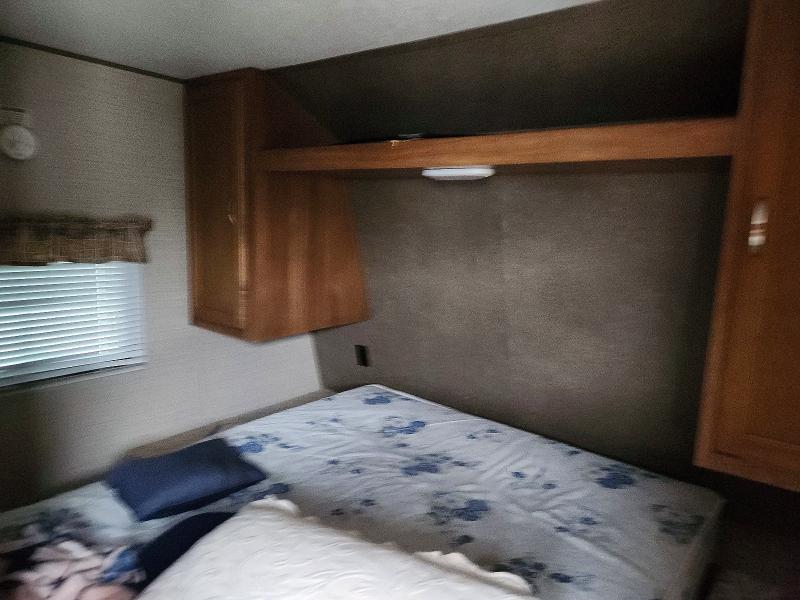 57316806 :رقم المزاد ، 4YDT30324H3151710 vin ، 2017 Keystone Rv Springdale مزاد بيع