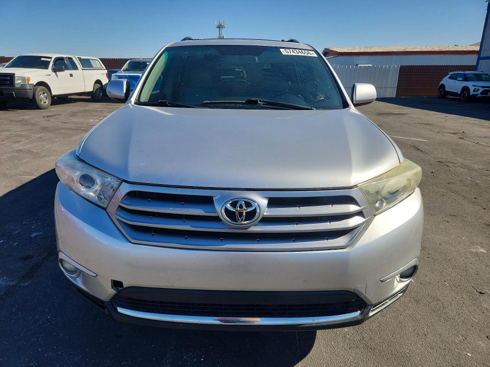 Продажа на аукционе авто 2011 Toyota Highlander, vin: 5TDZK3EHXBS040815, номер лота: 57434656