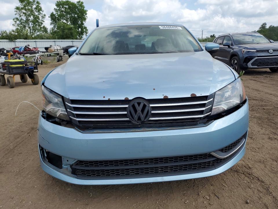 2013 Volkswagen Passat მანქანა იყიდება აუქციონზე, vin: 1VWBH7A31DC030886, აუქციონის ნომერი: 58488426