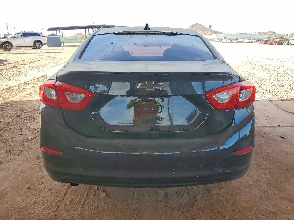 56546436 :رقم المزاد ، 1G1BE5SM1K7118424 vin ، 2019 Chevrolet Cruze مزاد بيع