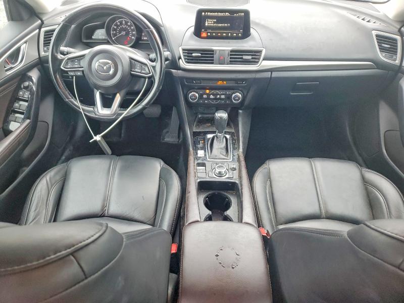 Продаж на аукціоні авто 2018 Mazda 3, vin: 3MZBN1L34JM205144, номер лоту: 58547046