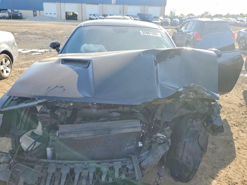 55867326 :رقم المزاد ، 2C3CDZBT4GH111853 vin ، 2016 Dodge Challenger مزاد بيع