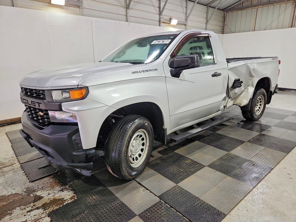 56236786 :رقم المزاد ، 3GCNYAEF8LG180720 vin ، 2020 Chevrolet Silverado مزاد بيع