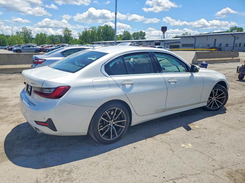 55771516 :رقم المزاد ، 3MW5R7J09N8C71605 vin ، 2022 Bmw 330xi مزاد بيع