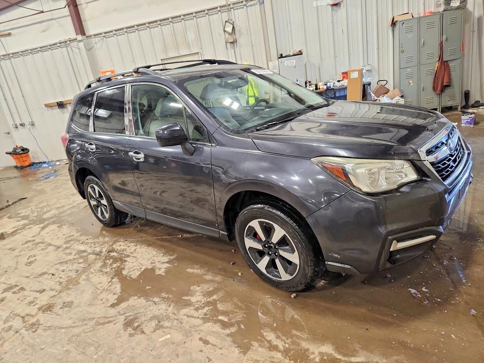 Продаж на аукціоні авто 2017 Subaru Forester, vin: JF2SJAGC5HH466386, номер лоту: 56785906