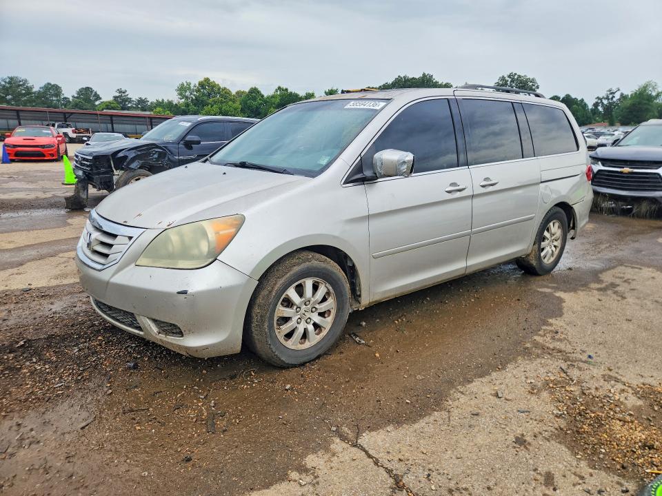 58594136 :رقم المزاد ، 5FNRL38788B415534 vin ، 2008 Honda Odyssey مزاد بيع