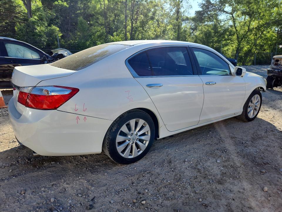 Продажа на аукционе авто 2013 Honda Accord, vin: 1HGCR2F73DA260820, номер лота: 55681466