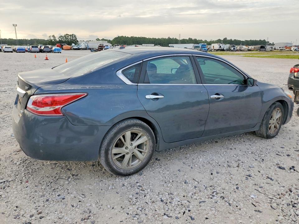 2013 Nissan Altima მანქანა იყიდება აუქციონზე, vin: 1N4AL3AP3DN490067, აუქციონის ნომერი: 58959336