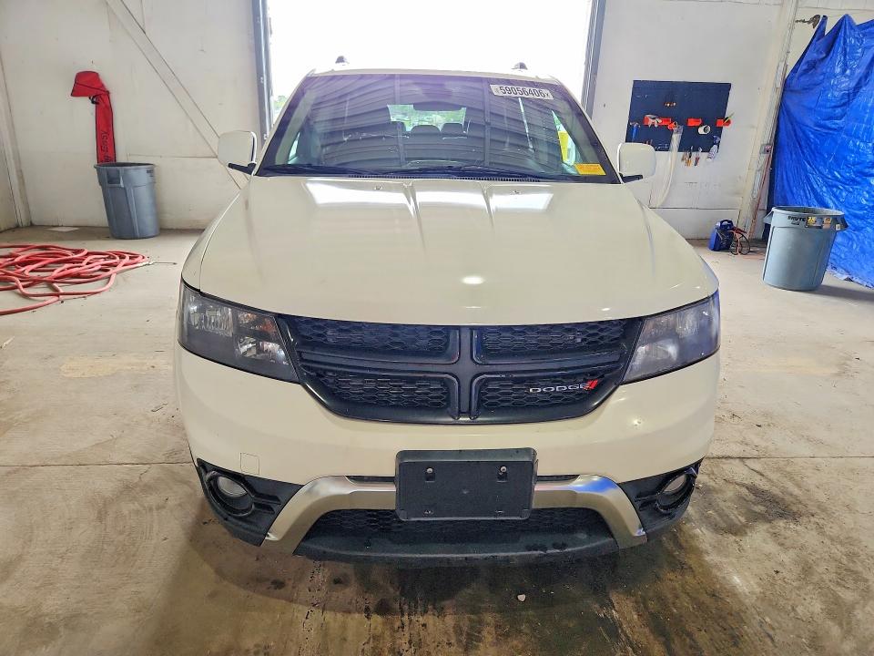 59056406 :رقم المزاد ، 3C4PDDGG4JT386701 vin ، 2018 Dodge Journey مزاد بيع
