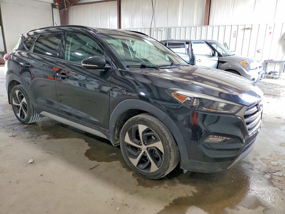 58282676 :رقم المزاد ، KM8J3CA21HU568934 vin ، 2017 Hyundai Tucson مزاد بيع