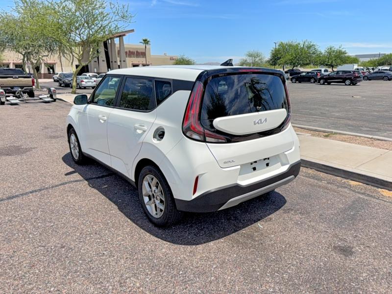 Продаж на аукціоні авто 2023 Kia Soul, vin: KNDJ23AU7P7877409, номер лоту: 57411716
