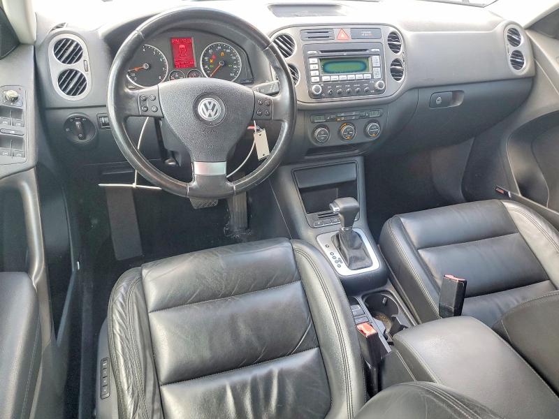 2009 Volkswagen Tiguan მანქანა იყიდება აუქციონზე, vin: WVGAV75N69W525945, აუქციონის ნომერი: 58063966