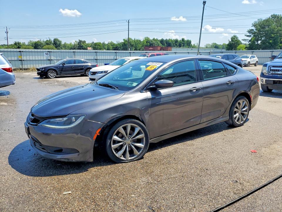 57057616 :رقم المزاد ، 1C3CCCBB7FN511869 vin ، 2015 Chrysler 200 مزاد بيع