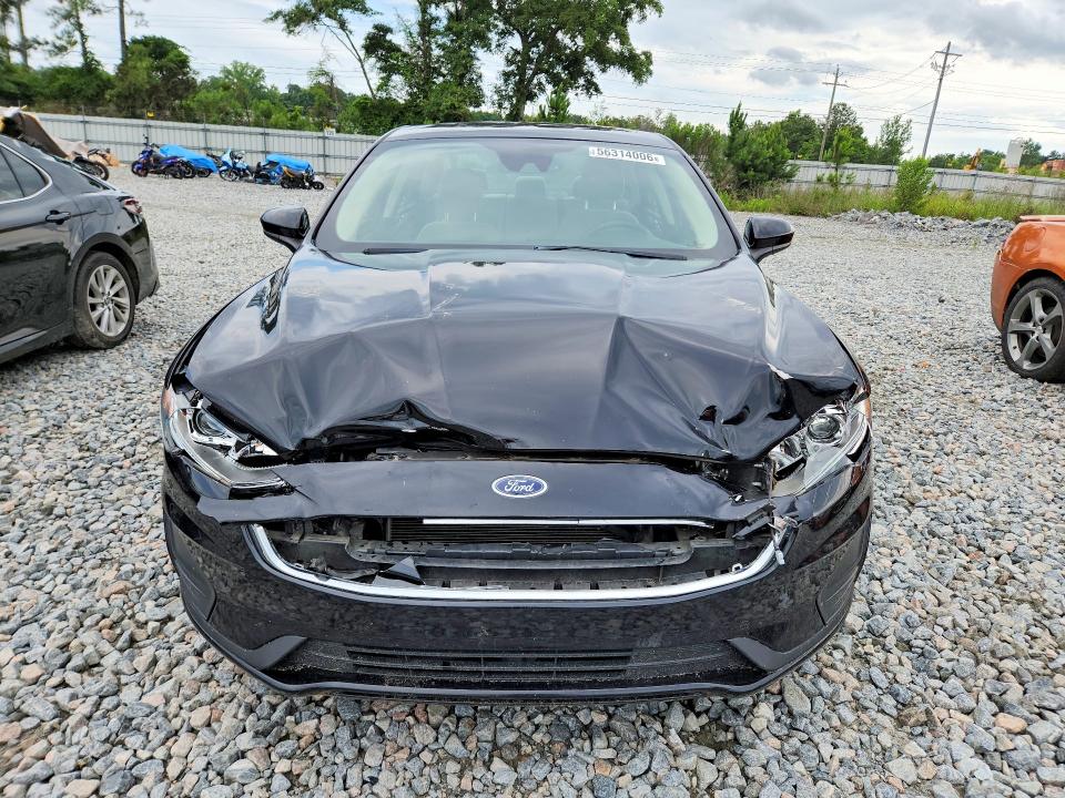 56314006 :رقم المزاد ، 3FA6P0G74KR285755 vin ، 2019 Ford Fusion مزاد بيع