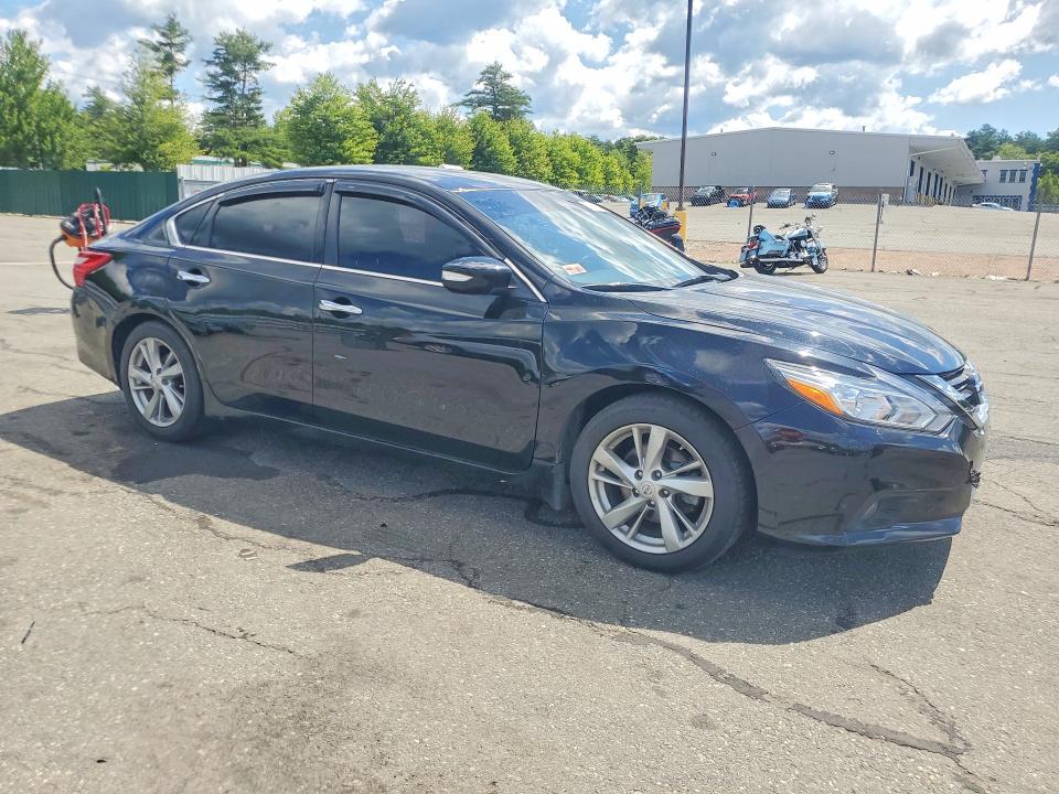 57004156 :رقم المزاد ، 1N4AL3AP9HC146809 vin ، 2017 Nissan Altima مزاد بيع