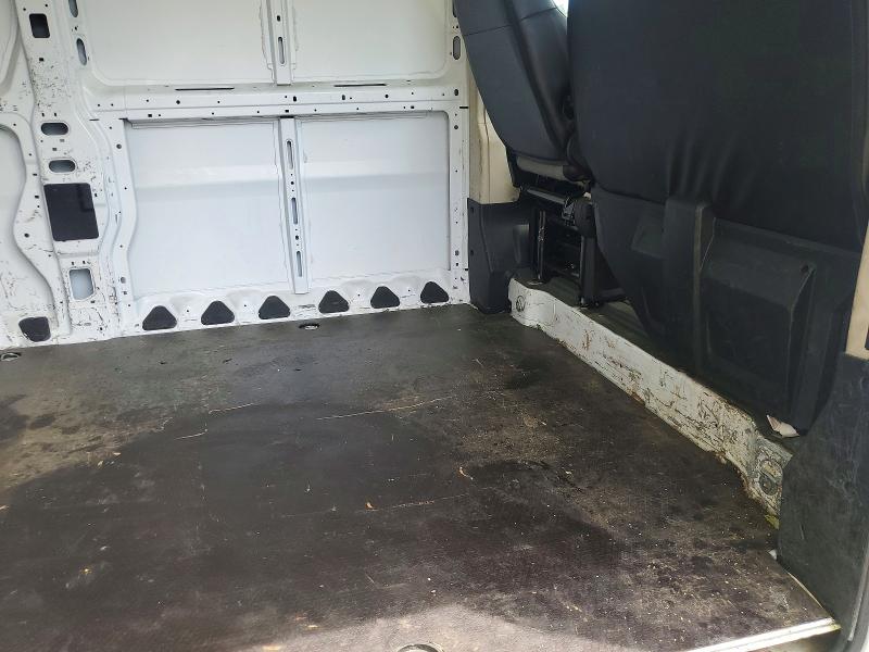 58708276 :رقم المزاد ، 3C6TRVCG4JE109294 vin ، 2018 Ram Promaster 2500 مزاد بيع