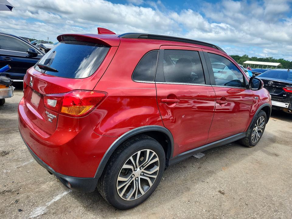 Продажа на аукционе авто 2017 Mitsubishi Outlander Sport, vin: JA4AP4AW2HZ061927, номер лота: 58087006