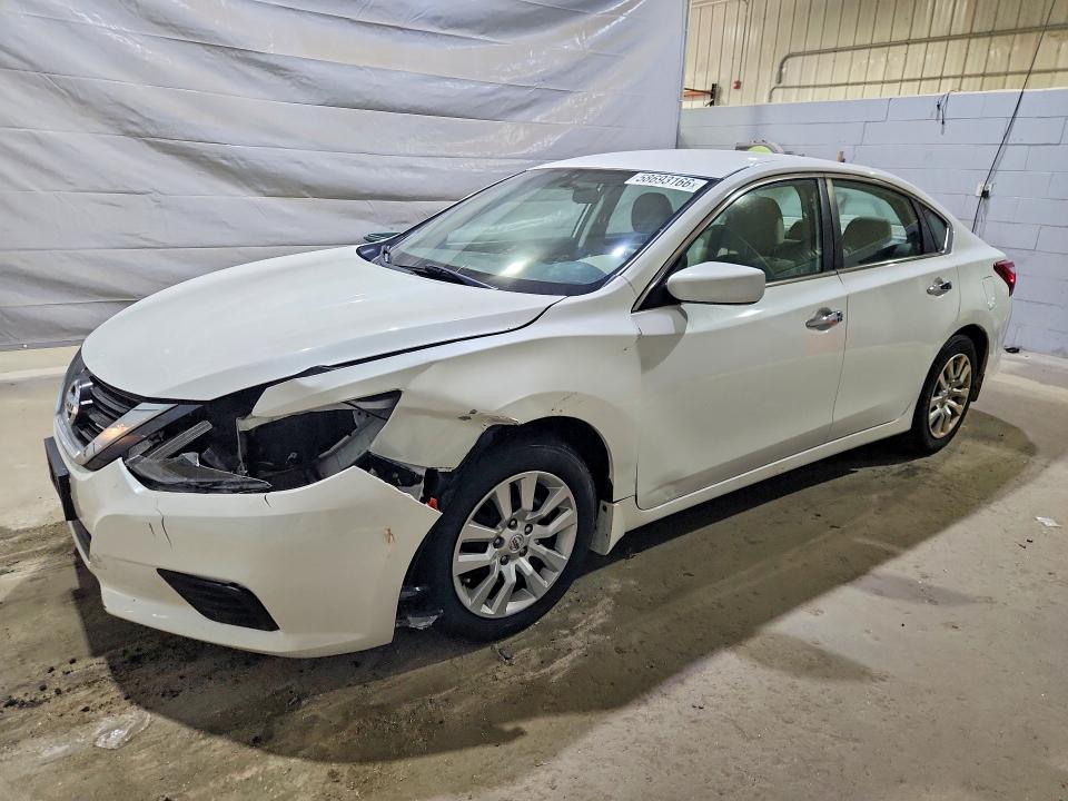 Продаж на аукціоні авто 2017 Nissan Altima, vin: 1N4AL3AP2HN325195, номер лоту: 58693166