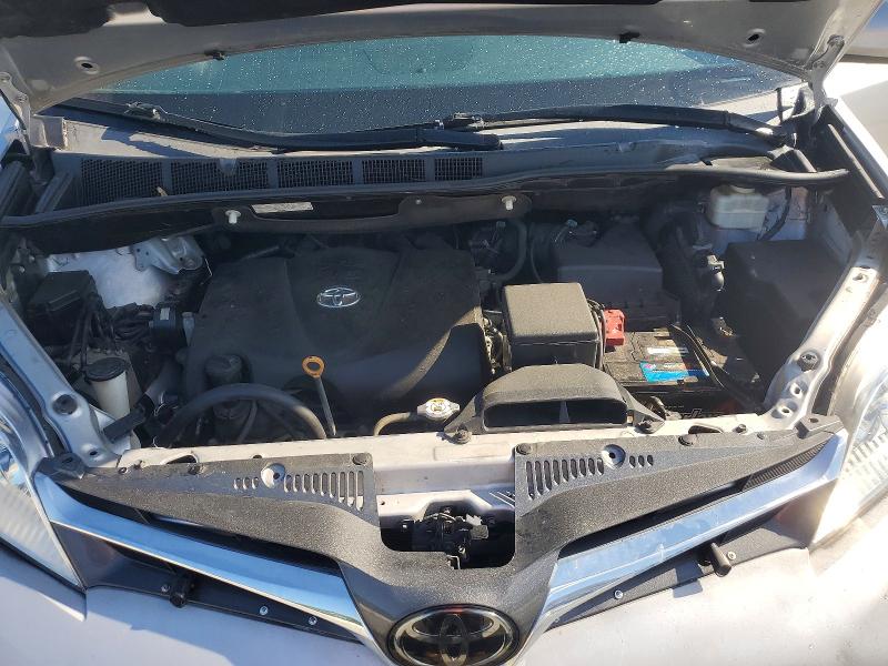 57001426 :رقم المزاد ، 5TDYZ3DCXKS004491 vin ، 2019 Toyota Sienna مزاد بيع