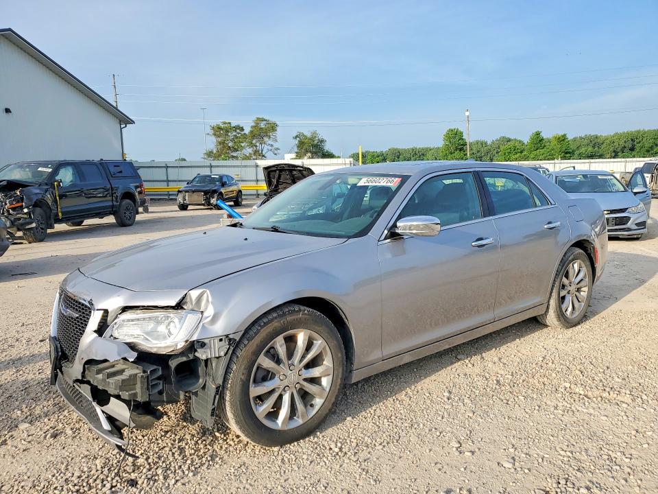 Продажа на аукционе авто 2017 Chrysler 300c, vin: 2C3CCAKG6HH566602, номер лота: 56602766