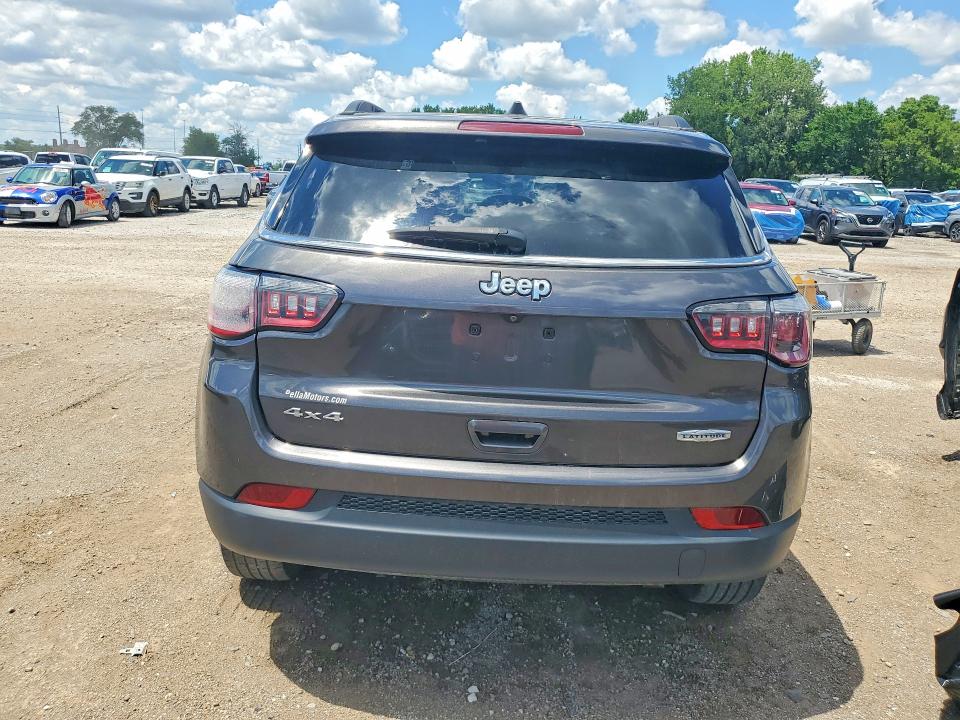 Продаж на аукціоні авто 2018 Jeep Compass, vin: 3C4NJDBB1JT199511, номер лоту: 58049396