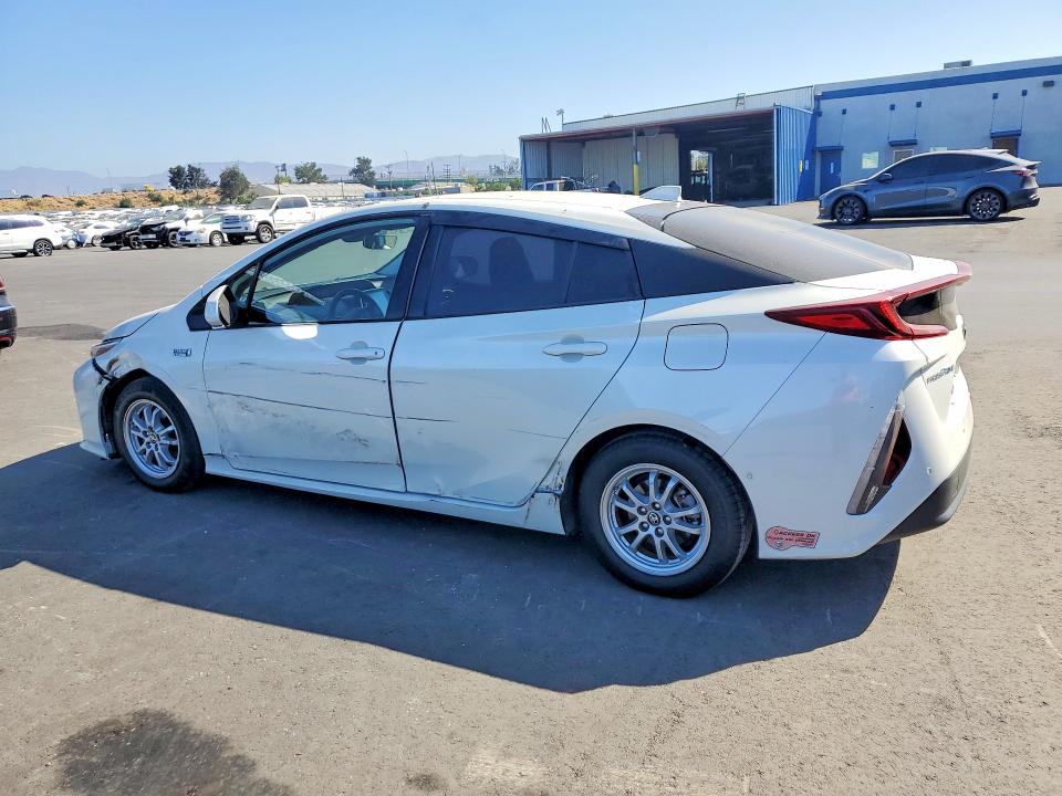 58441066 :رقم المزاد ، JTDKARFPXL3135570 vin ، 2020 Toyota Prius Prime مزاد بيع