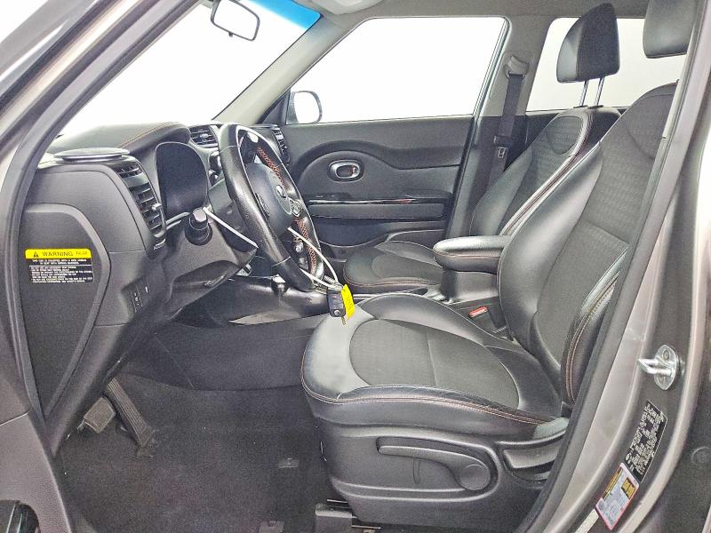2018 Kia Soul მანქანა იყიდება აუქციონზე, vin: KNDJX3AA6J7557707, აუქციონის ნომერი: 56181116