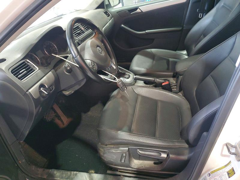 2014 Volkswagen Jetta მანქანა იყიდება აუქციონზე, vin: 3VWD17AJ3EM322132, აუქციონის ნომერი: 76292615