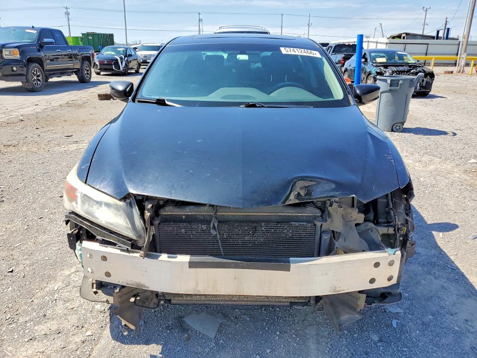 57412466 :رقم المزاد ، 19VDE1F54DE001122 vin ، 2013 Acura Ilx مزاد بيع