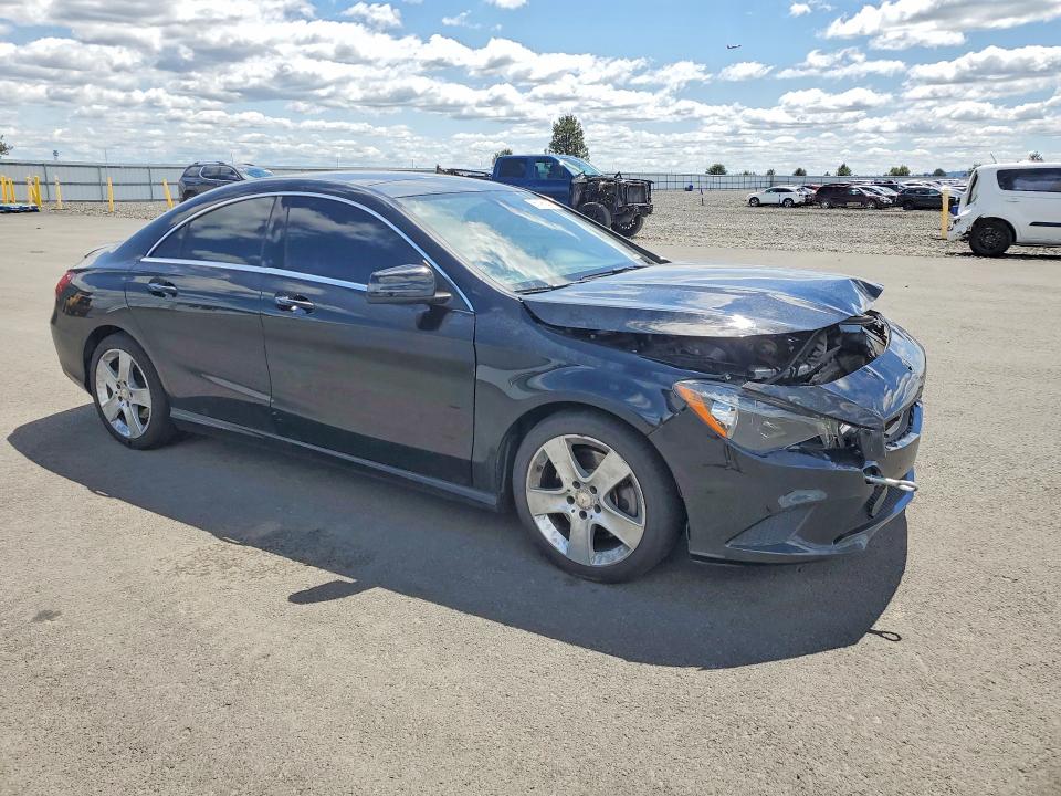 56196946 :رقم المزاد ، WDDSJ4GB0FN221068 vin ، 2015 Mercedes-benz Cla مزاد بيع