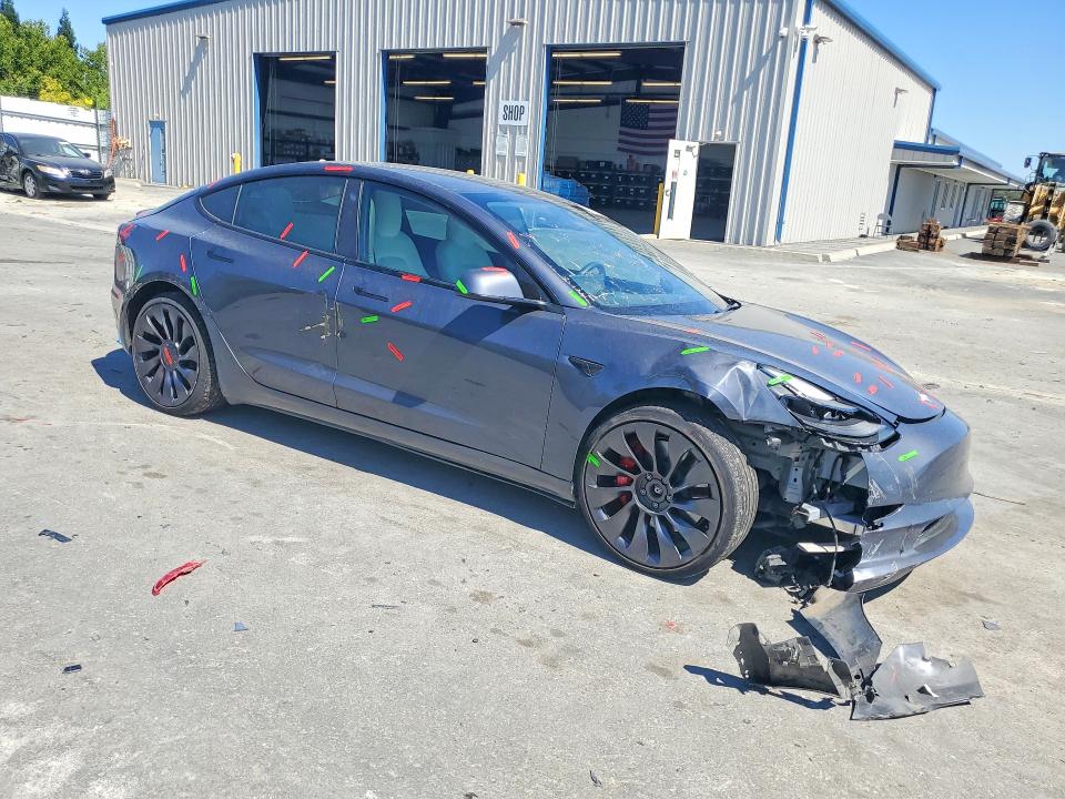 58066116 :رقم المزاد ، 5YJ3E1EC6NF242033 vin ، 2022 Tesla Model 3 مزاد بيع