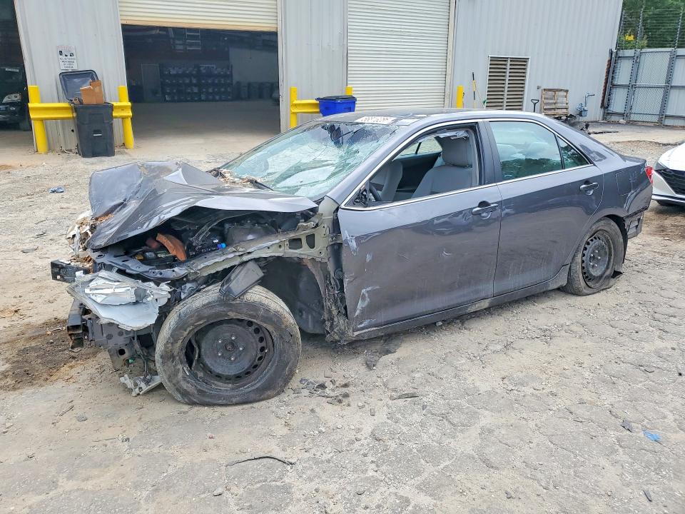 2014 Toyota Camry მანქანა იყიდება აუქციონზე, vin: 4T1BF1FK0EU733828, აუქციონის ნომერი: 56816286