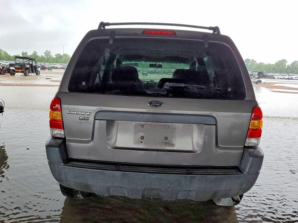 Продажа на аукционе авто 2003 Ford Escape, vin: 1FMYU03123KE14008, номер лота: 57250836