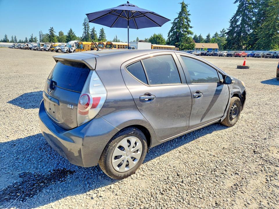 Продажа на аукционе авто 2014 Toyota Prius C, vin: JTDKDTB38E1073334, номер лота: 57090756