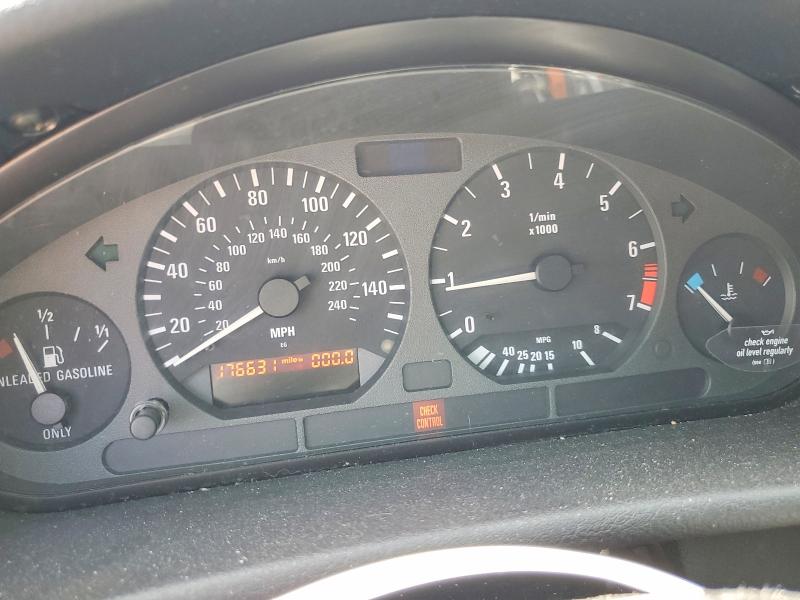 55748376 :رقم المزاد ، WBABK8334XEY92979 vin ، 1999 Bmw 328 مزاد بيع