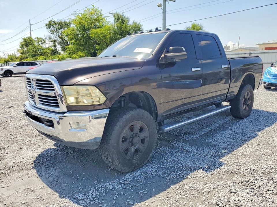 54547456 :رقم المزاد ، 3C6UR5DL1GG304041 vin ، 2016 Ram 2500 مزاد بيع