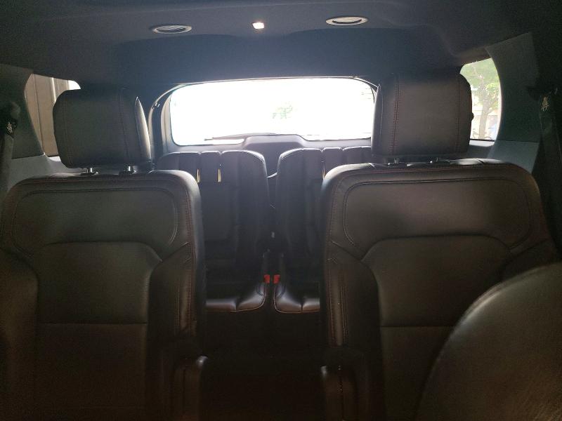 56855486 :رقم المزاد ، 1FM5K8GT3JGB89648 vin ، 2018 Ford Explorer مزاد بيع