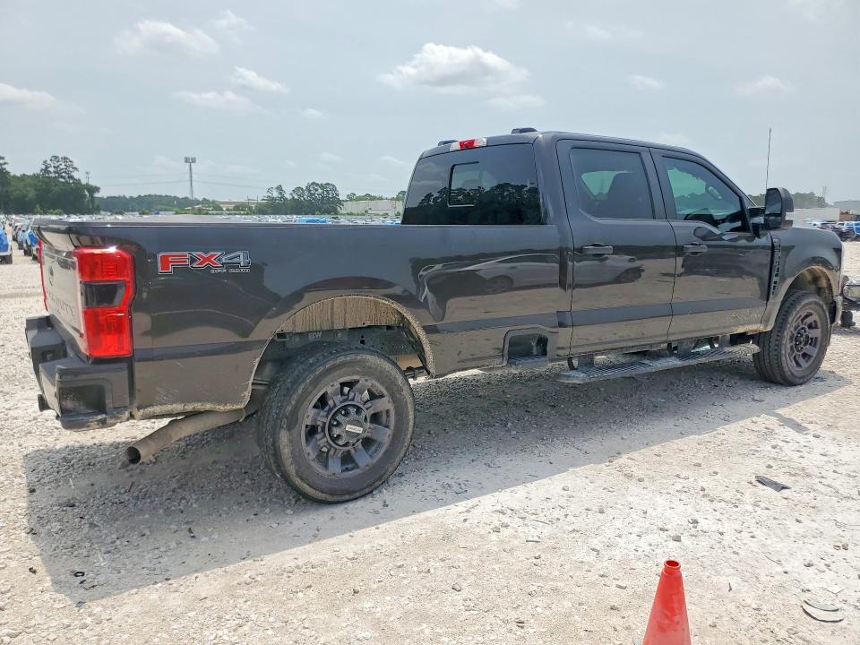 58692526 :رقم المزاد ، 1FT8W2BA3REE43570 vin ، 2024 Ford F250 مزاد بيع
