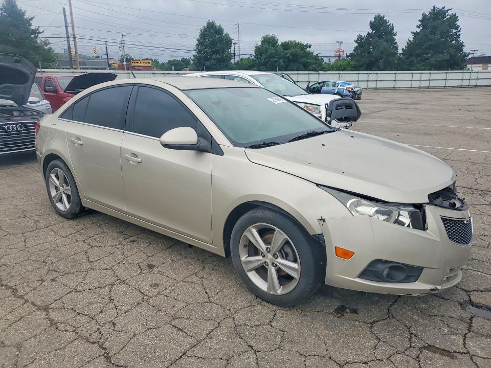 57184946 :رقم المزاد ، 1G1PE5SB3E7370491 vin ، 2014 Chevrolet Cruze مزاد بيع