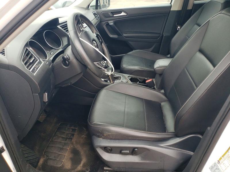 57832526 :رقم المزاد ، 3VV2B7AX5MM058293 vin ، 2021 Volkswagen Tiguan مزاد بيع